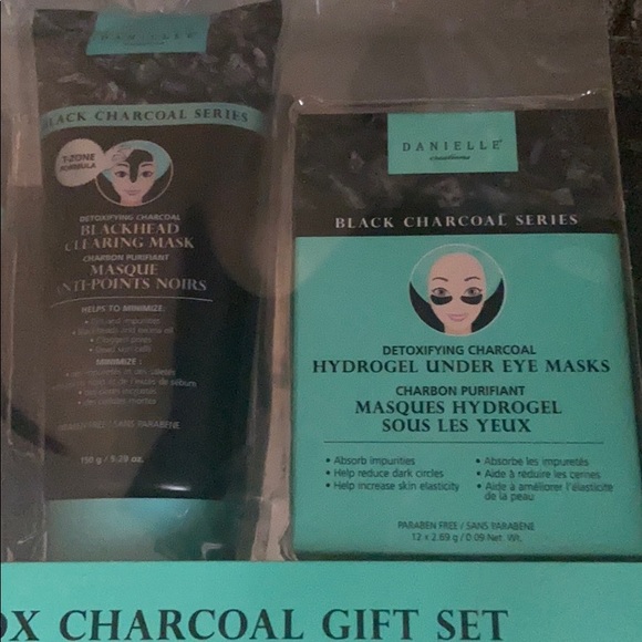 Charcoal gift set by Danielle creations NWT - Picture 5 of 5